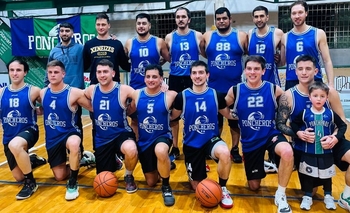 Jugaron las Semifinales de la “Súper Copa” Comercial Imagen de la nota: Jugaron las Semifinales de la “Súper Copa” Comercial