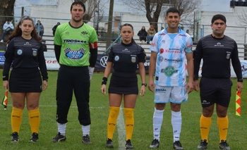 Ferro goleó en la cancha, pero perdió en el escritorio Imagen de la nota: Ferro goleó en la cancha, pero perdió en el escritorio
