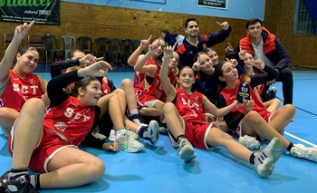 Imagen de la nota: Básquet Femenino: Sport Club Trinitarios y El Fortín, campeones