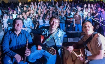 Racing organizó un gran Festival Peñero para reunir fondos Imagen de la nota: Racing organizó un gran Festival Peñero para reunir fondos