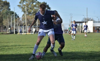 Fútbol Local: la 5° fecha del Torneo Oficial, con clásicos y goleadas Imagen de la nota: Fútbol Local: la 5° fecha del Torneo Oficial, con clásicos y goleadas