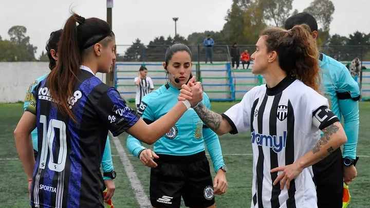 Torneo Regional Amateur: Ciudad de Olavarría goleó en el Tete Di Carlo