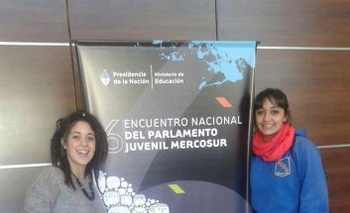 Imagen de la nota: Destacada participación de estudiantes del ex Nacional