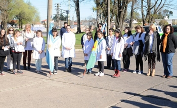 Imagen de la nota: Acto Oficial por el Día del Maestro