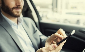 Imagen de la nota: Celular al volante: ¿más peligroso que el alcohol?