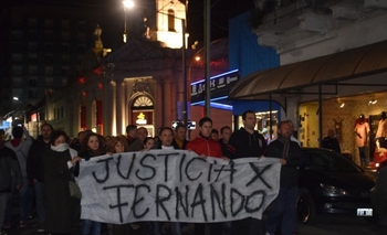 Crimen de Fernando: la comunidad acompañó el reclamo de la familia Palahy Imagen de la nota: Crimen de Fernando: la comunidad acompañó el reclamo de la familia Palahy