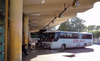 Olabus entregó documentación al HCD  Imagen de la nota: Olabus entregó documentación al HCD