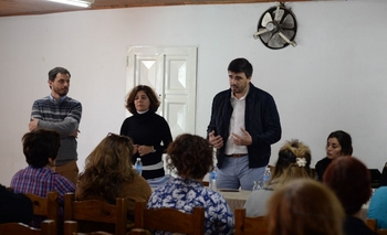 Avanzan con escrituras sociales en barrio Evita Imagen de la nota: Avanzan con escrituras sociales en barrio Evita