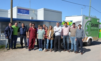 Imagen de la nota: Entregaron una nueva ambulancia 4x4 para Recalde