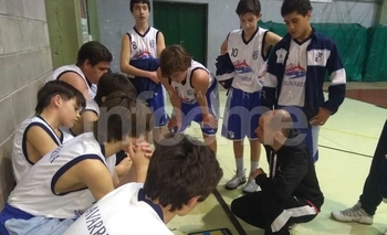 Imagen de la nota: Olavarría volvió a ganar y es finalista del Zonal