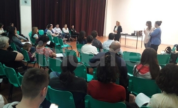 Reclamos en el conversatorio sobre jóvenes y nocturnidad  Imagen de la nota: Reclamos en el conversatorio sobre jóvenes y nocturnidad