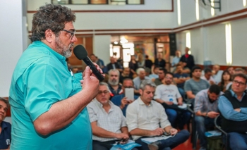 Imagen de la nota: Stuppia participó de una reunión con Hugo Moyano