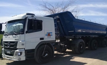 Infracción a camioneros en caminos rurales Imagen de la nota: Infracción a camioneros en caminos rurales
