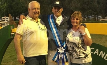 Imagen de la nota: Irigoyemborde festejó en Córdoba el título Federal