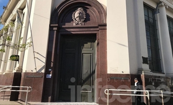 Imagen de la nota: Bancarios se sumarán al paro general del miércoles 29 