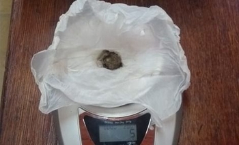 Ruta 51: tras un control policial secuestraron marihuana Imagen de la nota: Ruta 51: tras un control policial secuestraron marihuana