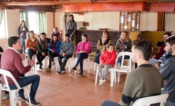 Federico Aguilera visitó Recalde y Espigas Imagen de la nota: Federico Aguilera visitó Recalde y Espigas