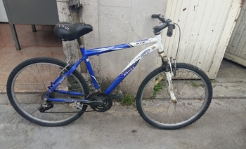 Imagen de la nota: La policía encontró tres bicicletas y buscan a sus dueños