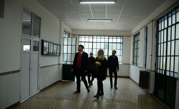 Imagen de la nota: Galli inauguró el nuevo techo de la Escuela Secundaria Agraria