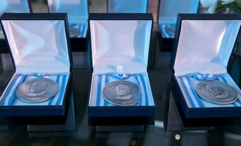 Imagen de la nota: Más de 800 científicas repudiaron resultados de Premios Houssay