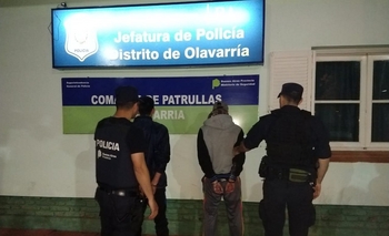 Demoran a dos jóvenes tras incidentes con la policía Imagen de la nota: Demoran a dos jóvenes tras incidentes con la policía