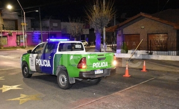Murió el joven que se prendió fuego en plena calle Imagen de la nota: Murió el joven que se prendió fuego en plena calle
