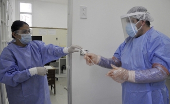 Imagen de la nota: Covid en Argentina: otra jornada con más de 10 mil contagios