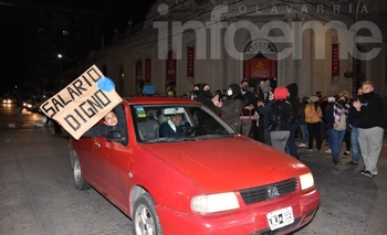 Imagen de la nota: Las imágenes de la protesta de la policía en Olavarría 