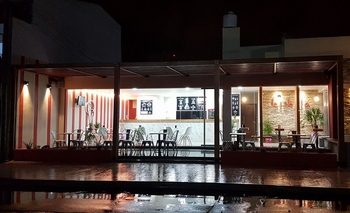 Imagen de la nota: Cierre preventivo de una heladería por un caso de Covid