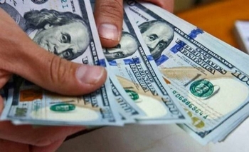 El dólar oficial cotizó a $ 89,24  Imagen de la nota: El dólar oficial cotizó a $ 89,24
