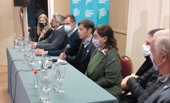 Imagen de la nota: Antes de Olavarría, Kicillof se presentó en Azul