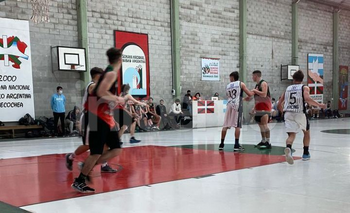 Imagen de la nota: Liga Junior: Racing volvió a la competencia con triunfo