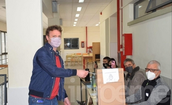 Wesner votó  Imagen de la nota: Wesner votó