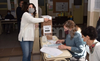 Vergel emitió su voto: “No hubo mucho corte de boleta” Imagen de la nota: Vergel emitió su voto: “No hubo mucho corte de boleta”