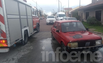 Imagen de la nota: Mariano Moreno: se incendió un auto en la calle