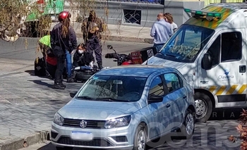 Imagen de la nota: Motociclista hospitalizado tras chocar en Microcentro