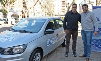 Imagen de la nota: Galli entregó la llave del auto 0 Km a un Buen Contribuyente