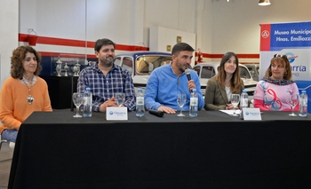 Imagen de la nota: La 2° Exposición de Autos Clásicos tuvo su lanzamiento