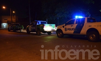 La Matanza: cuatro delincuentes mataron a tiros a un policía para robarle Imagen de la nota: La Matanza: cuatro delincuentes mataron a tiros a un policía para robarle