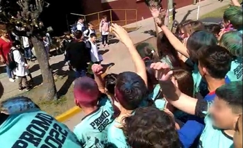 Imagen de la nota: Indignación por agresiones verbales de estudiantes