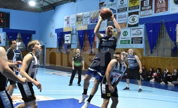 Imagen de la nota: Maxiliga: reñidos partidos en el debut del Torneo Clausura