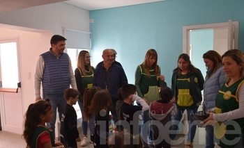 Imagen de la nota: Se inauguró la reforma del Jardín F.M. Esquiú del Barrio Provincias Unidas