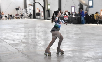 Multitudinario Provincial de patín artístico en el Macrogimnasio Imagen de la nota: Multitudinario Provincial de patín artístico en el Macrogimnasio