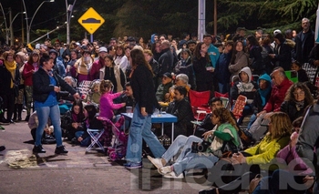 Imagen de la nota: Gran marco de público en la Feria gastronómica de las colectividades