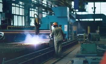 La actividad metalúrgica registró una fuerte caída interanual en agosto Imagen de la nota: La actividad metalúrgica registró una fuerte caída interanual en agosto