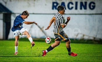 Goleada “Chaira” para asegurar la punta Imagen de la nota: Goleada “Chaira” para asegurar la punta