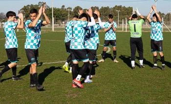 Triunfo de Municipales en el Enrique De la Quintana Imagen de la nota: Triunfo de Municipales en el Enrique De la Quintana