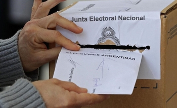 Voto nulo, en blanco e impugnado: qué diferencias habrá en estas elecciones bonaerenses Imagen de la nota: Voto nulo, en blanco e impugnado: qué diferencias habrá en estas elecciones bonaerenses