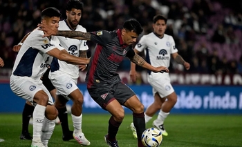 La Liga Profesional jugó la fecha con tres olavarrienses Imagen de la nota: La Liga Profesional jugó la fecha con tres olavarrienses