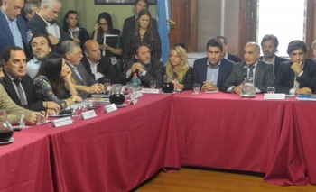 Imagen de la nota: Presupuesto 2017: Vitale participó de la reunión